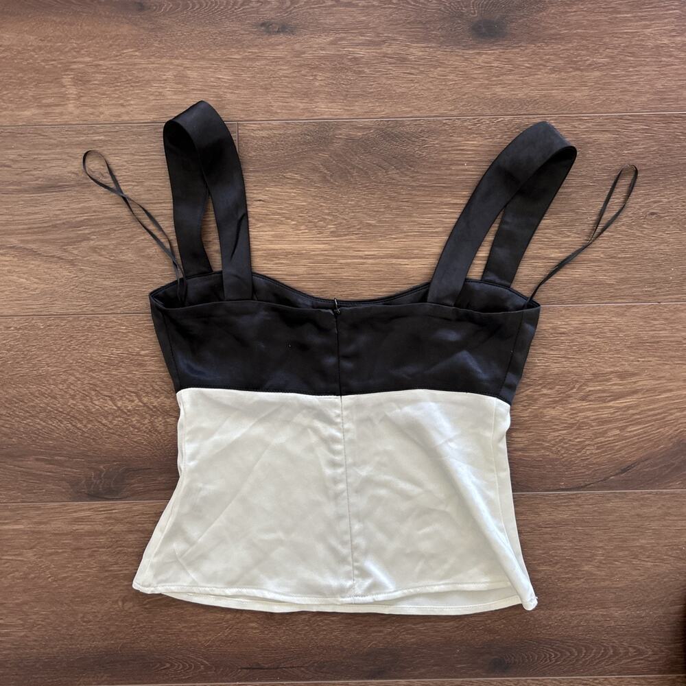Princess Polly Chantell Black Cream Top Size 2 - Picture 2 of 5